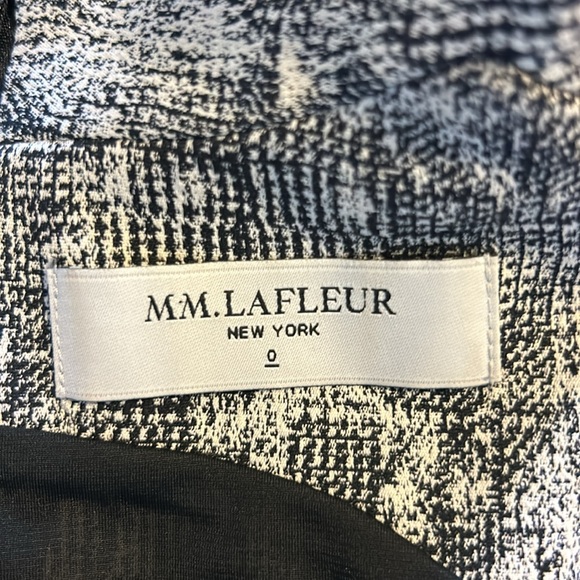 MM. LAFLEUR | Black and Cream Sheath Aditi Cap Sleeve Dress | Size 0 - Picture 13 of 13